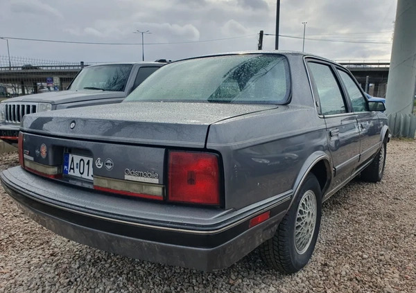 Oldsmobile Cutlass cena 16700 przebieg: 97000, rok produkcji 1991 z Prabuty małe 277